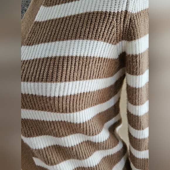 Ann Taylor Brown/White Striped Long Cardigan-Size Small - Picture 6 of 6